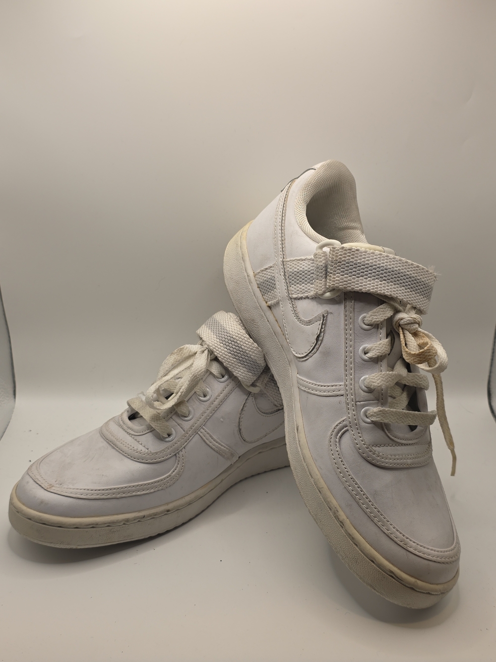 Mens White Nike Vandal Low Sneakers With Adjustable Ankle Straps Size 9